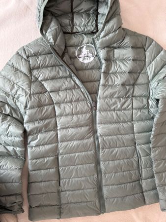 Veste JOTT vert claire taille L avec capuche
