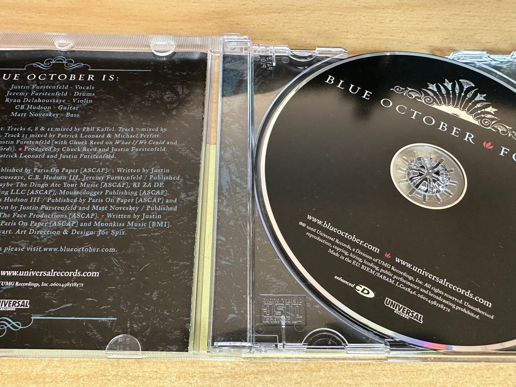 CD: H8 Blue October – Foiled – Usato da Rikon im Tösstal venduto da Alpenmutz 2