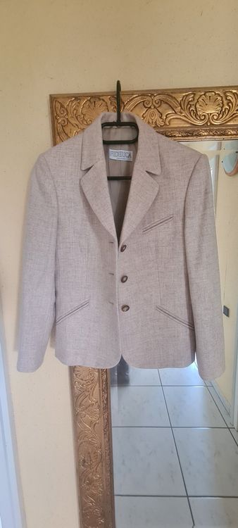 Vestes: Blazer  Federica – D'occasion à Allschwil par Virgo 2