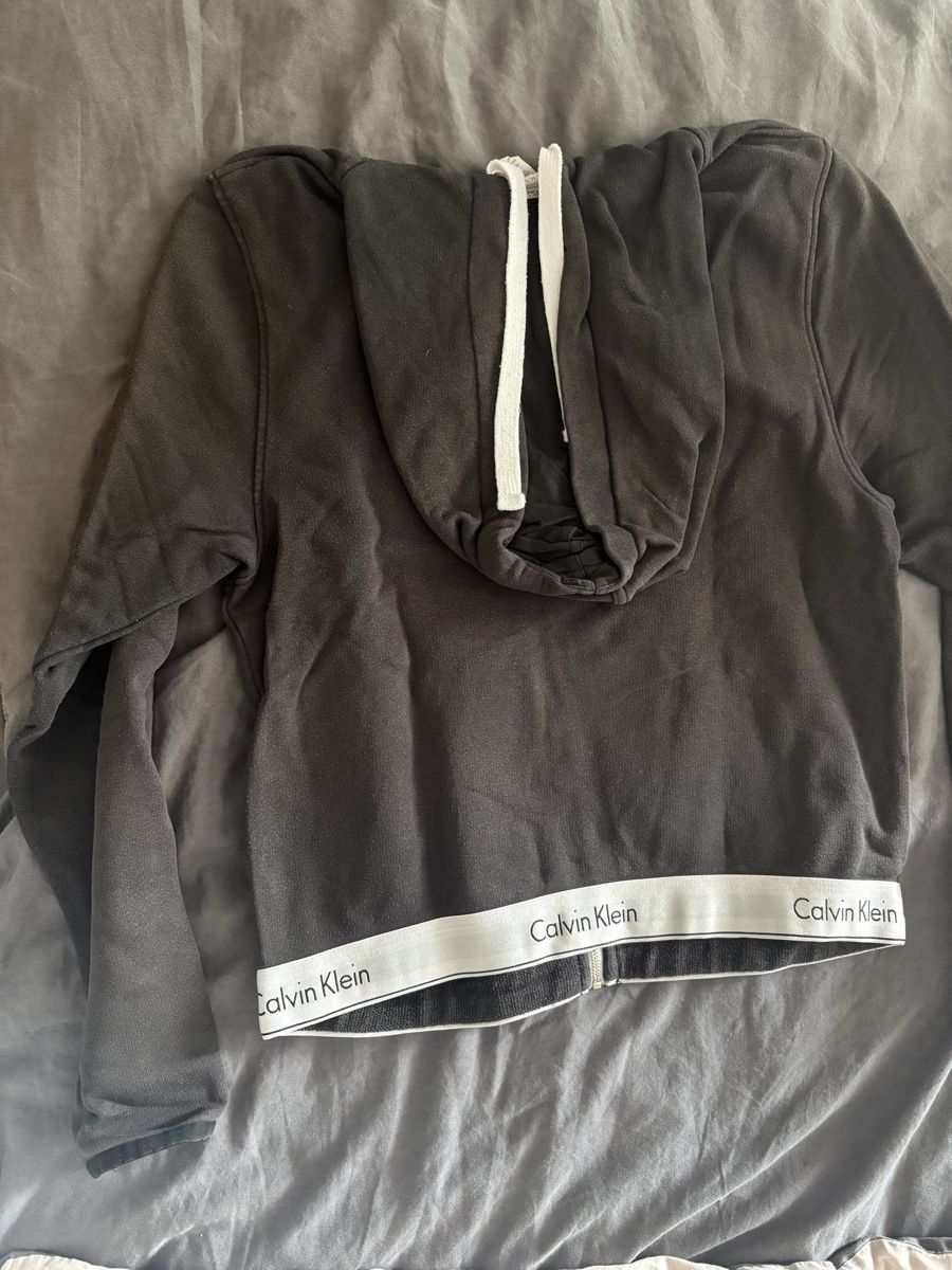Calvin Klein Jacken: Calvin Klein Jacke – Gebraucht aus Münchenstein von van_2jtc 1