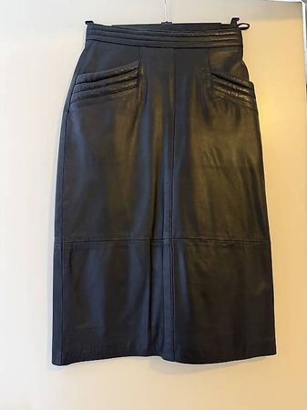Echtes Leder-Jupe fast neu Gr. 38