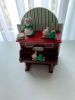 Spieluhr Klavier mit Mäusen, kleine Farbschäden, Holz