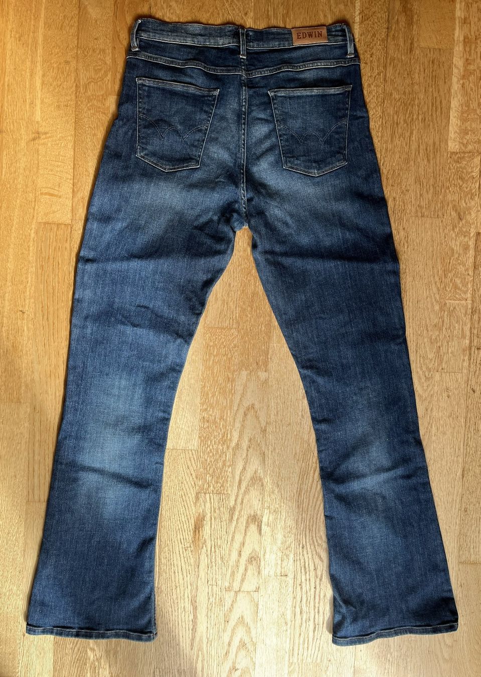 Edwin Jeans: EDWIN W' FLARE PANT W29 L32 – Gebraucht aus Wabern von Leksan2 3