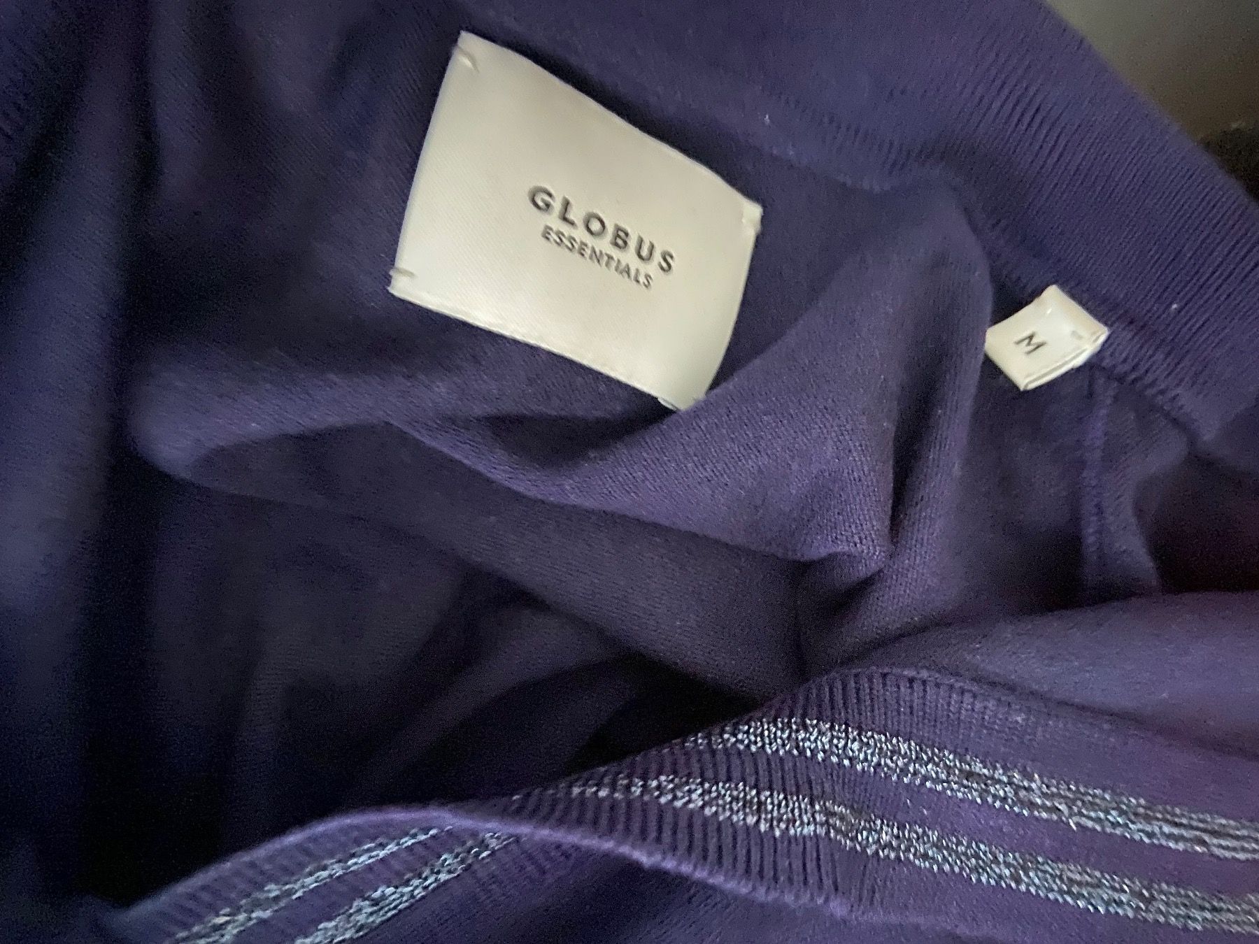 Globus Magliette Polo: Strick-Polo mit Details in Silber – Usato da St. Gallen venduto da always-a-good-buy 5