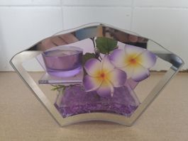 Teelichthalter lila Glas mit Blumen Dekoration neuwertig