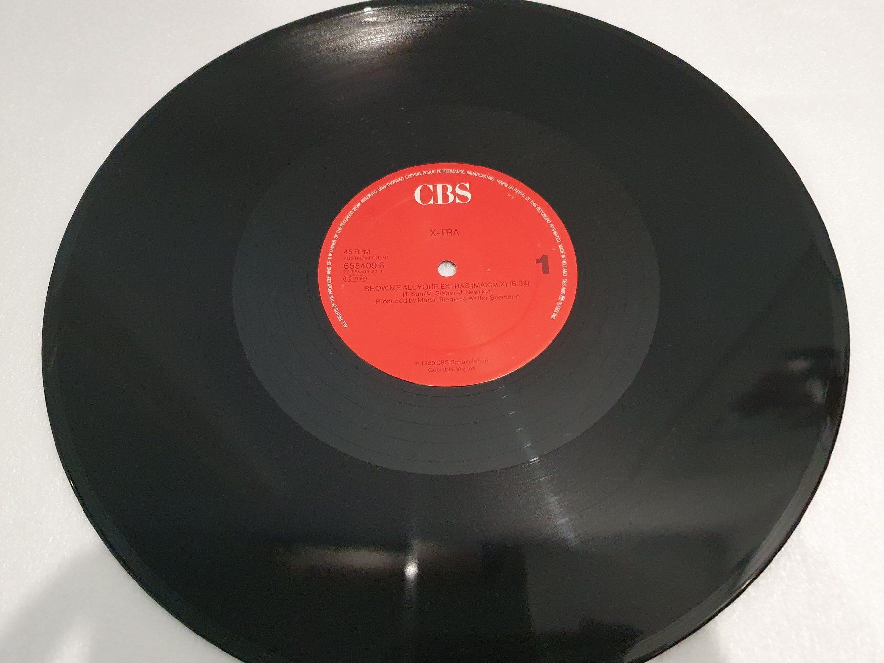 Dischi in vinile: X-Tra – Show Me All Your Extras – Usato da Uster venduto da Vinyl-Leidenschaft 3