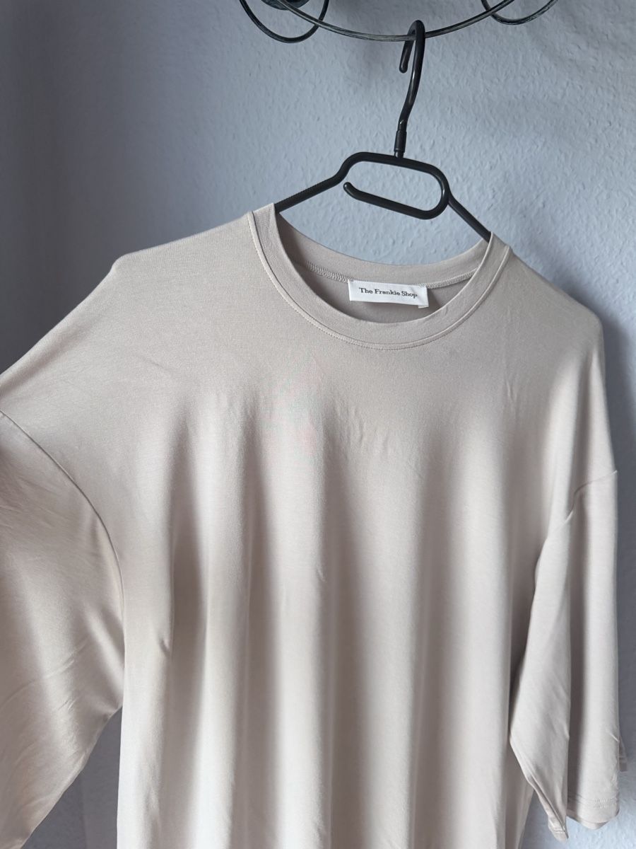 T-shirt: T shirt s – Nuovo (secondo la descrizione) da Münchenstein venduto da By.gabriela.v 2