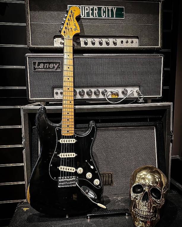 Fender Strumenti musicali: Fender Stratocaster 1974 – Usato da Montreux venduto da Alligator-AMPS 1