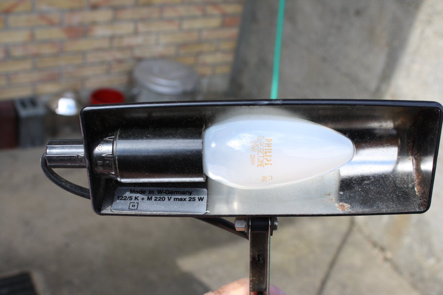 Lampen: LAMPE REGAL/BILDER LAMPE KLEMMLAMPE – Gebraucht aus Wauwil von Pneuedy 2
