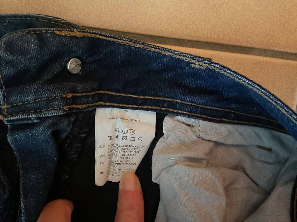 Jeans: Bermuda pantacourt jeans - Capri Hose gr. 42 – Gebraucht aus Icogne von luna.16 4
