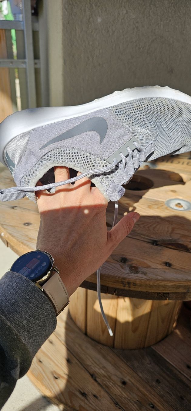 Nike Scarpe da uomo: Nike Schuhe, Grau, Gr. 39 – Usato da Biel/Bienne venduto da ricard6691 2