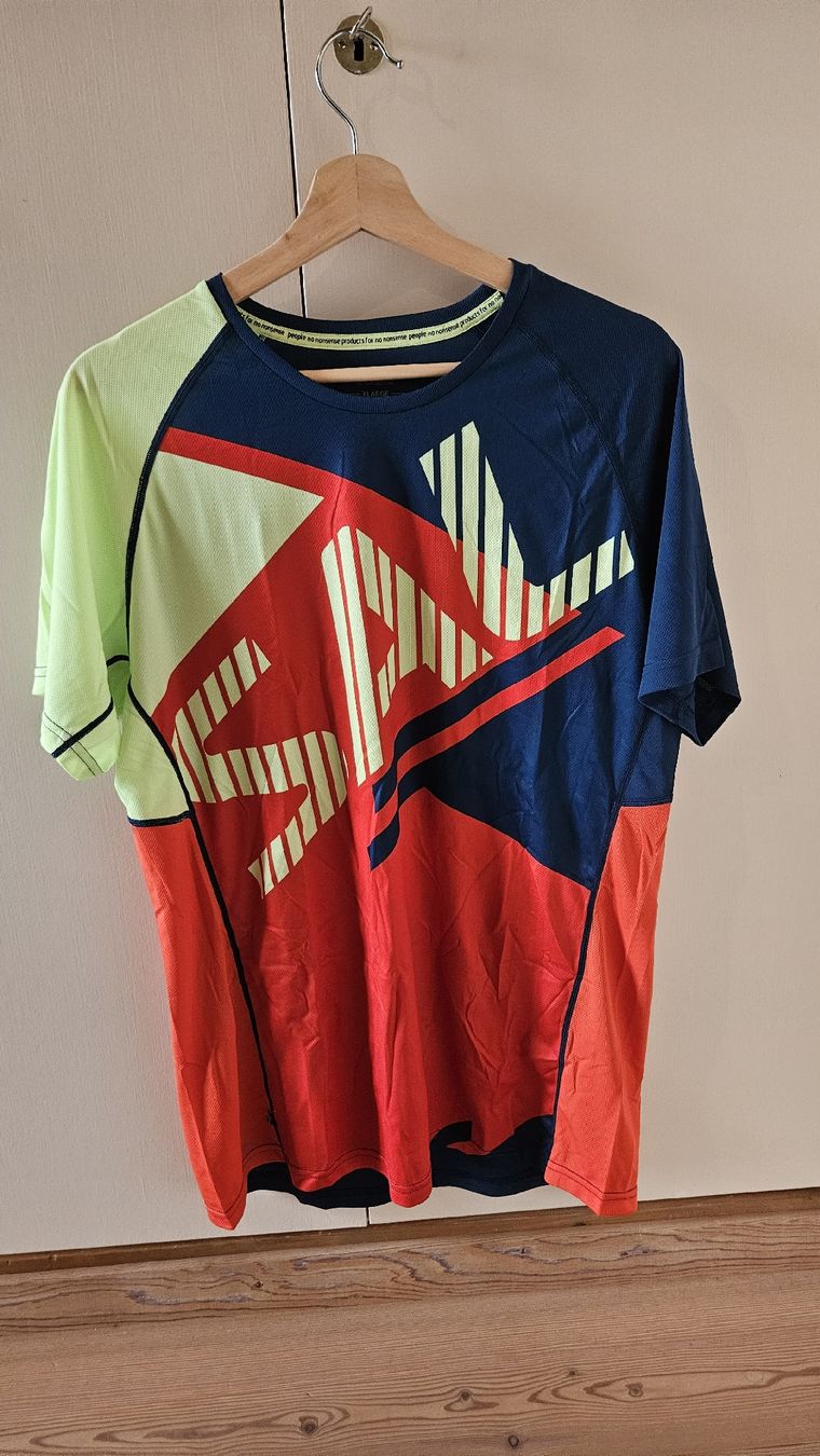 T-shirt: Salming Sport-Shirt – Usato da Effretikon venduto da FoFo182