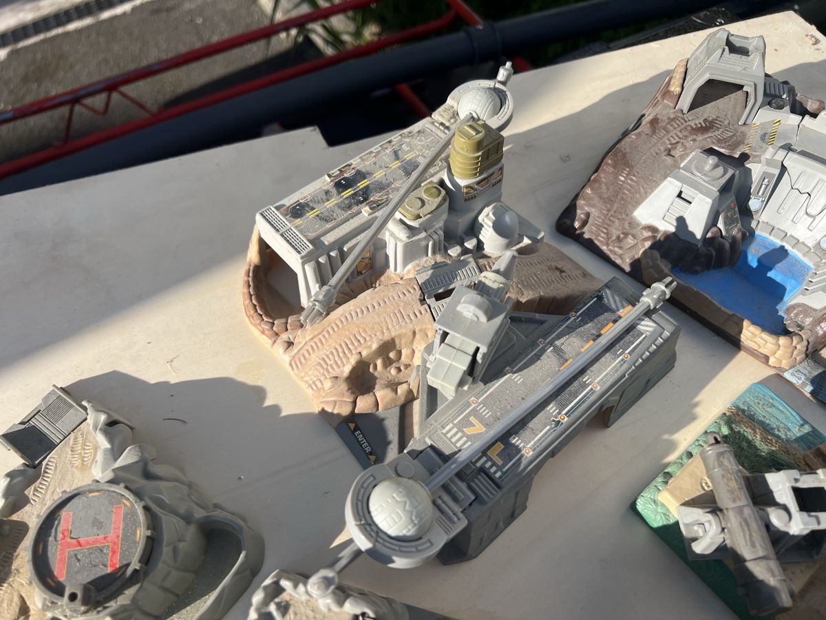 Micro Machines Giocattoli: Micro Machines Military – Usato da Nänikon venduto da Flipperbar 1