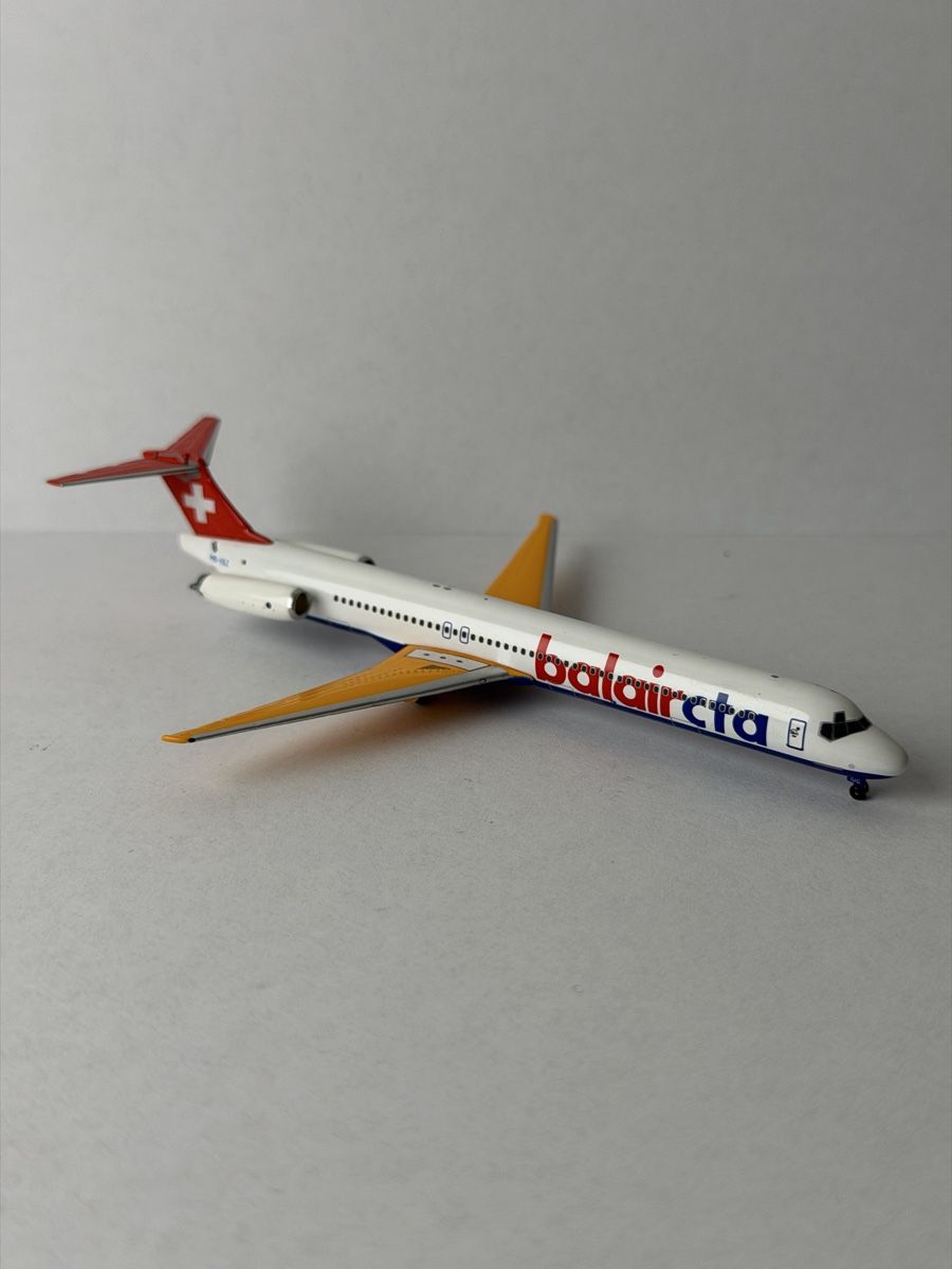 McDonnell Douglas Kit di modellismo & Modellini statici: BalairCTA MD-83 1:400 – Usato da Kloten venduto da Bruchpilot747