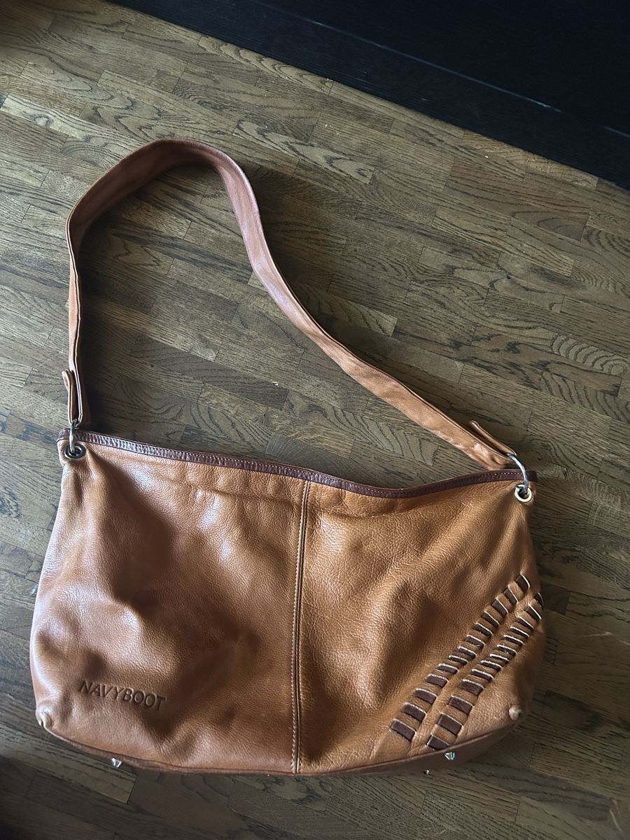 Navyboot Taschen für Damen: Navyboot Tasche – Gebraucht aus Rüderswil von dariasophialuisa 1