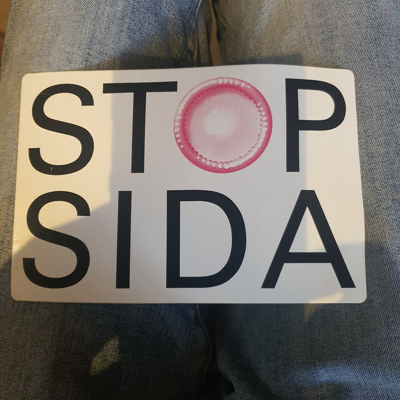 Sticker: Autocollant Stop Sida 17.5/11 cm – Nuovo (secondo la descrizione) da DUGNY (-Leytron) venduto da Rdeny