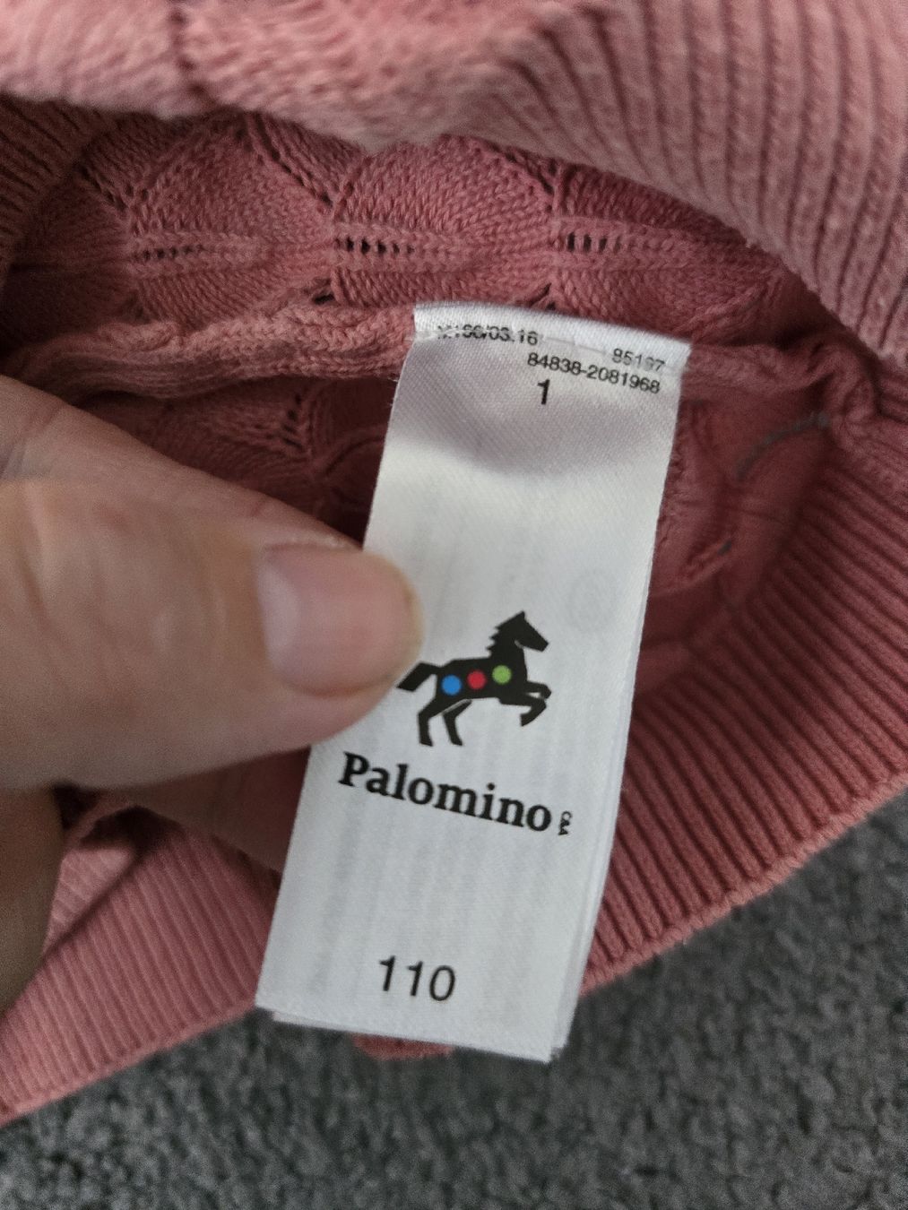 Giacche & Cappotti: Strickjacke altrosa Grösse 110 – Usato da Unterentfelden venduto da Panda-87 2