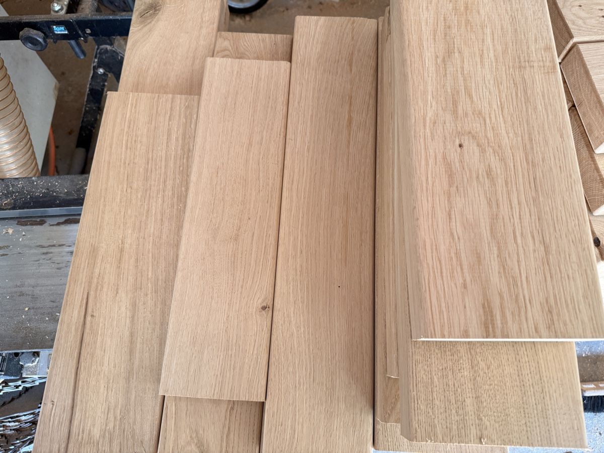 Holzartikel: Bretter Eiche, Reststücke – Neu (gemäss Beschreibung) aus Wallisellen von CH-Holz-CH 3