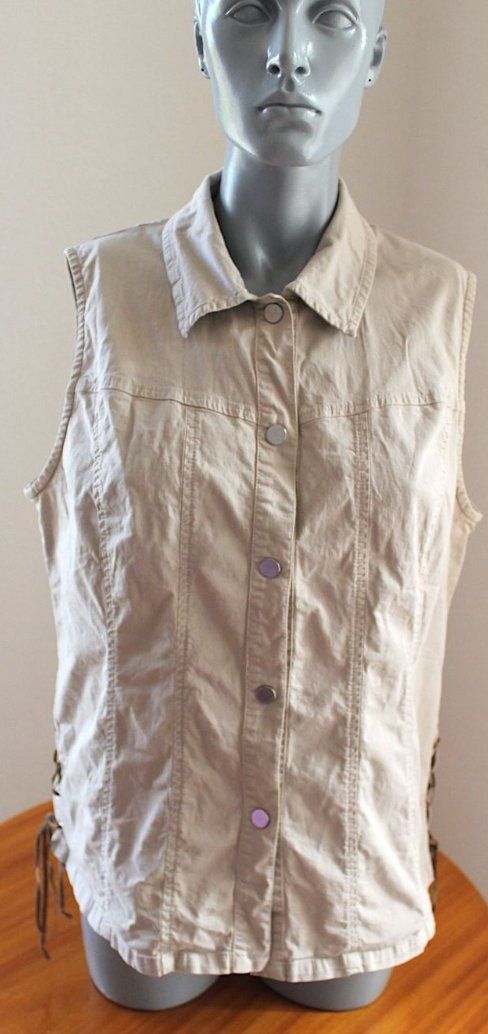Gilet & Giacche senza maniche: Damen Weste verm. Gr. 40 / 42 – Usato da Locarno venduto da madame-tus-sauds 4