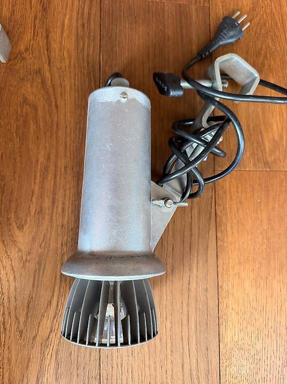 Lampen: 4 originale Halogenstrahler Marke Regent – Gebraucht aus Ennetbürgen von ale_qjm8 1