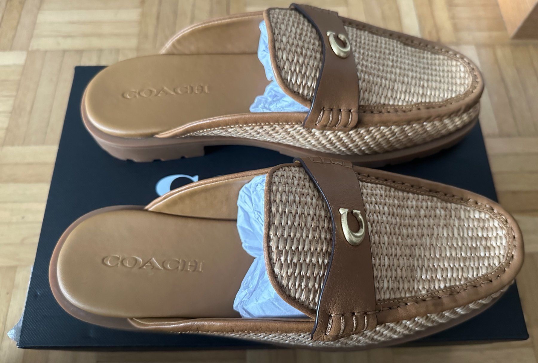 Coach Scarpe da donna: Coach Joecelyn Backless Loafer - Grösse EU38.5 / US8 – Nuovo e nell'imballaggio originale da St. Gallen venduto da zooma 1