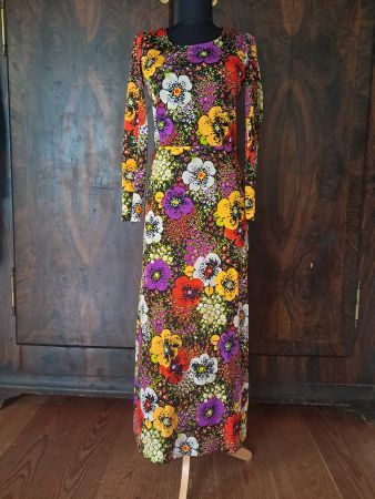 Vintage Maxikleid . S . leuchtende Farben .