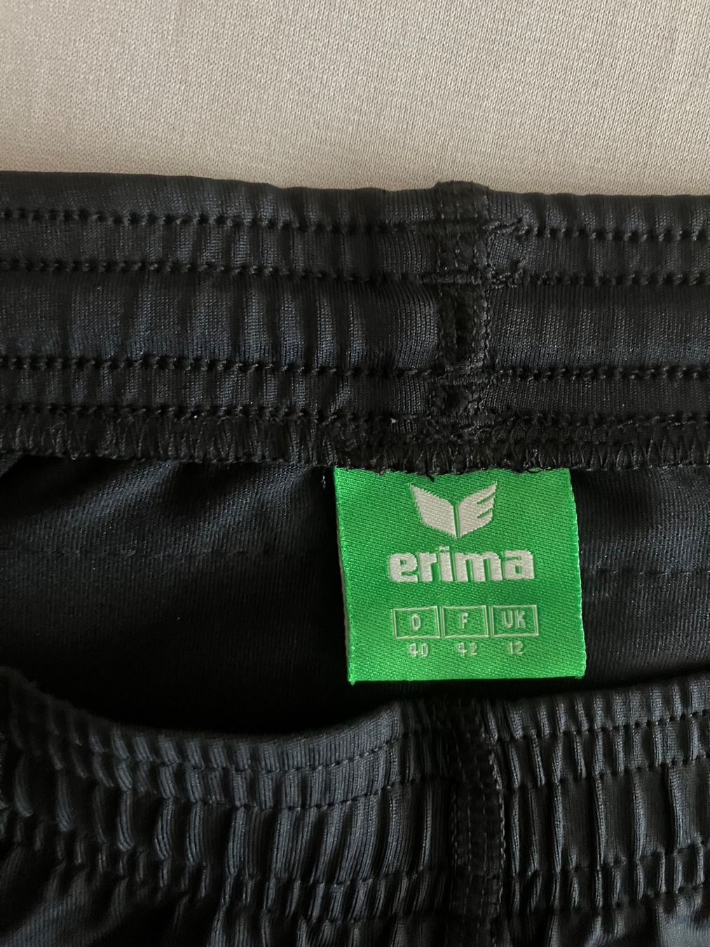 Hosen: Neue Sporthose Erima, Gr. 40 – Neu (gemäss Beschreibung) aus winterthur von Grami1 2