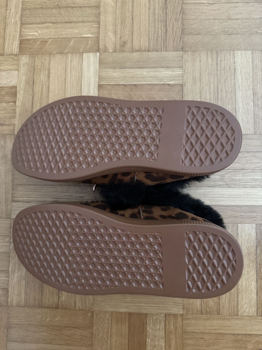 Scarpe da donna: Hausschuhe – Nuovo (secondo la descrizione) da Schaffhausen venduto da mar_jk9z 1