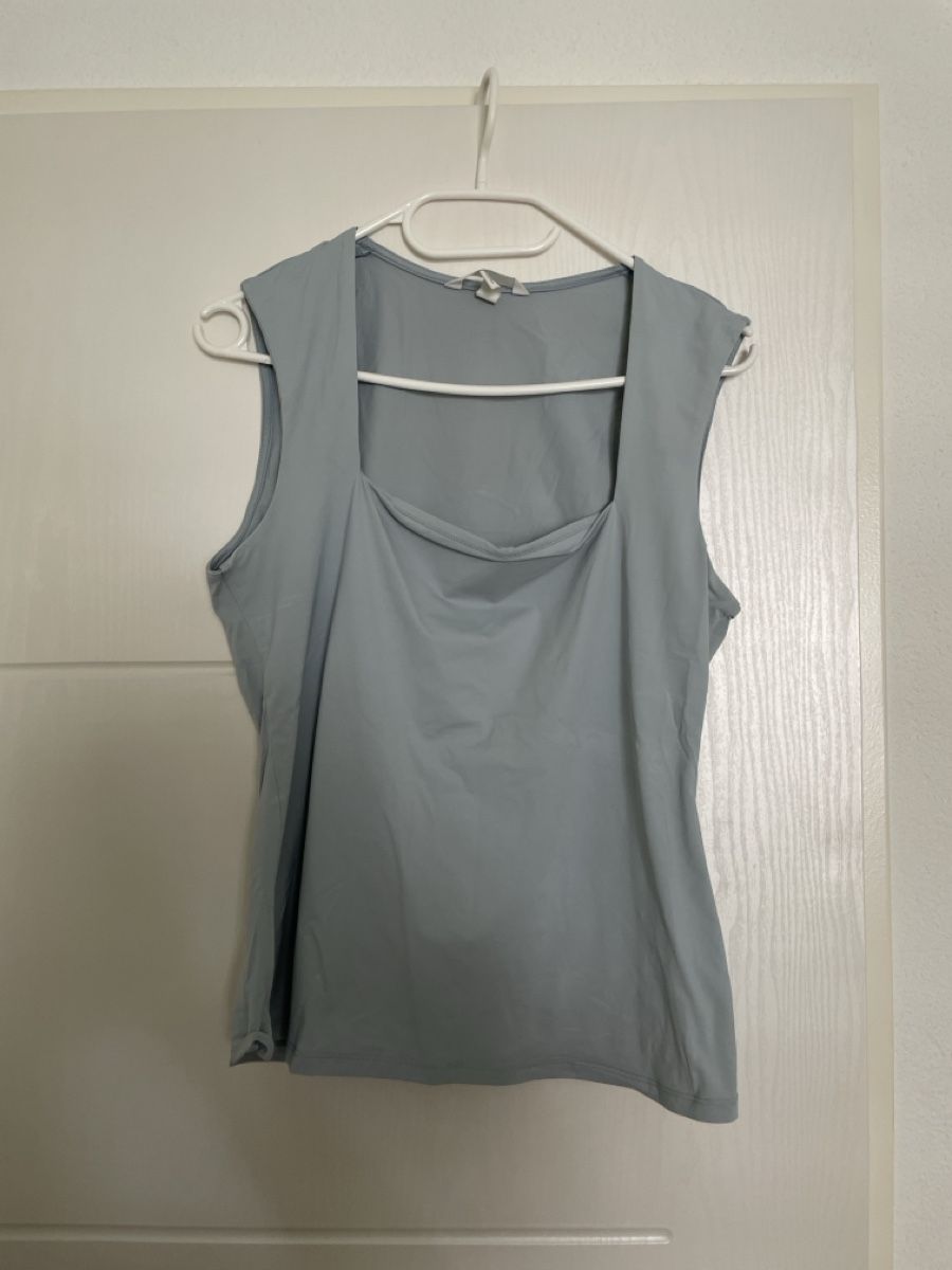 H&M Tops: Hellblaues Top – Neu (gemäss Beschreibung) aus Teufenthal AG von kur_56