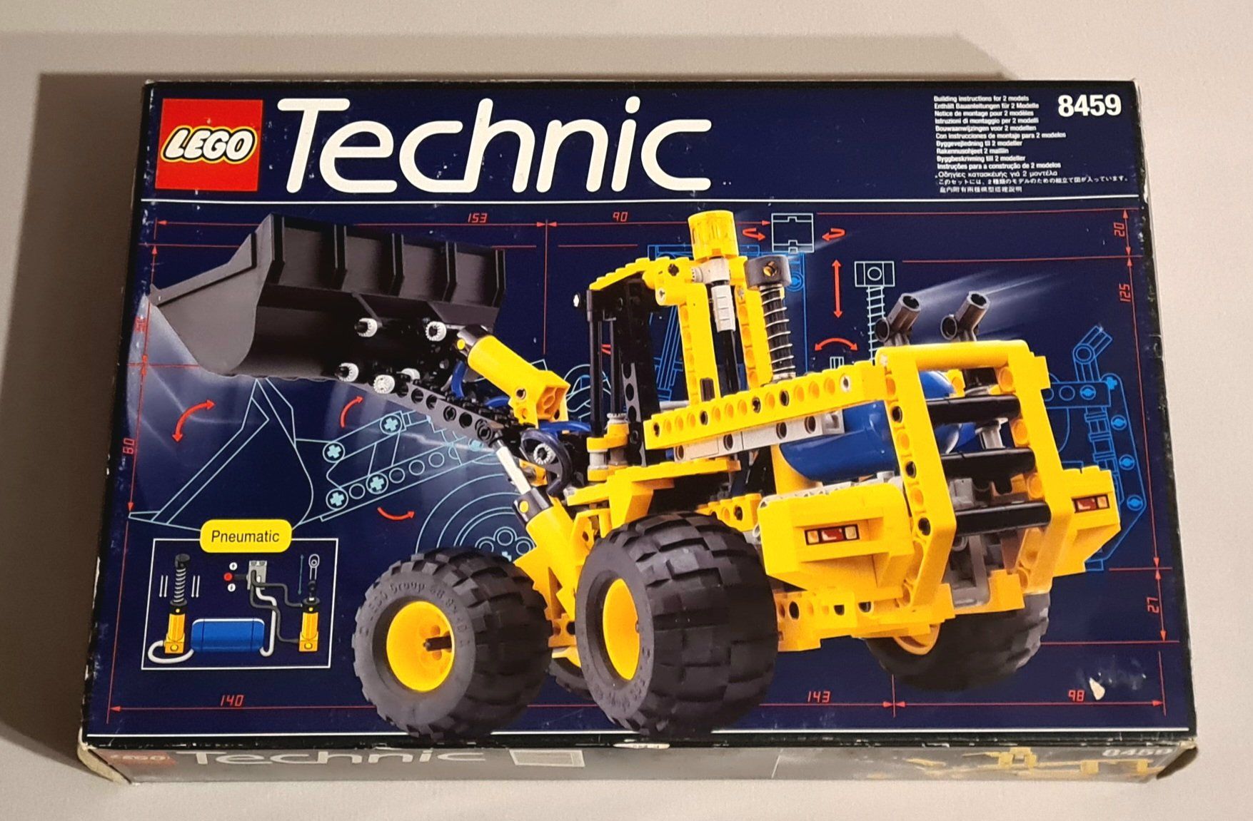 Lego Kit di costruzioni: Lego Technic 8459 front-end Loader complet avec notice – Usato da Les Thioleyres venduto da Sakanicheval