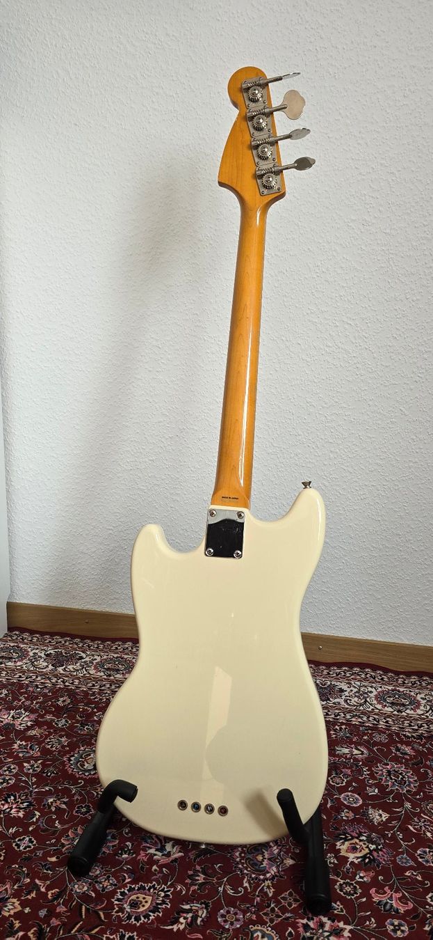 Fender Musikinstrumente: Fender Mustang Bass MIJ 1998 – Gebraucht aus Meilen von Roobiedoobie 4