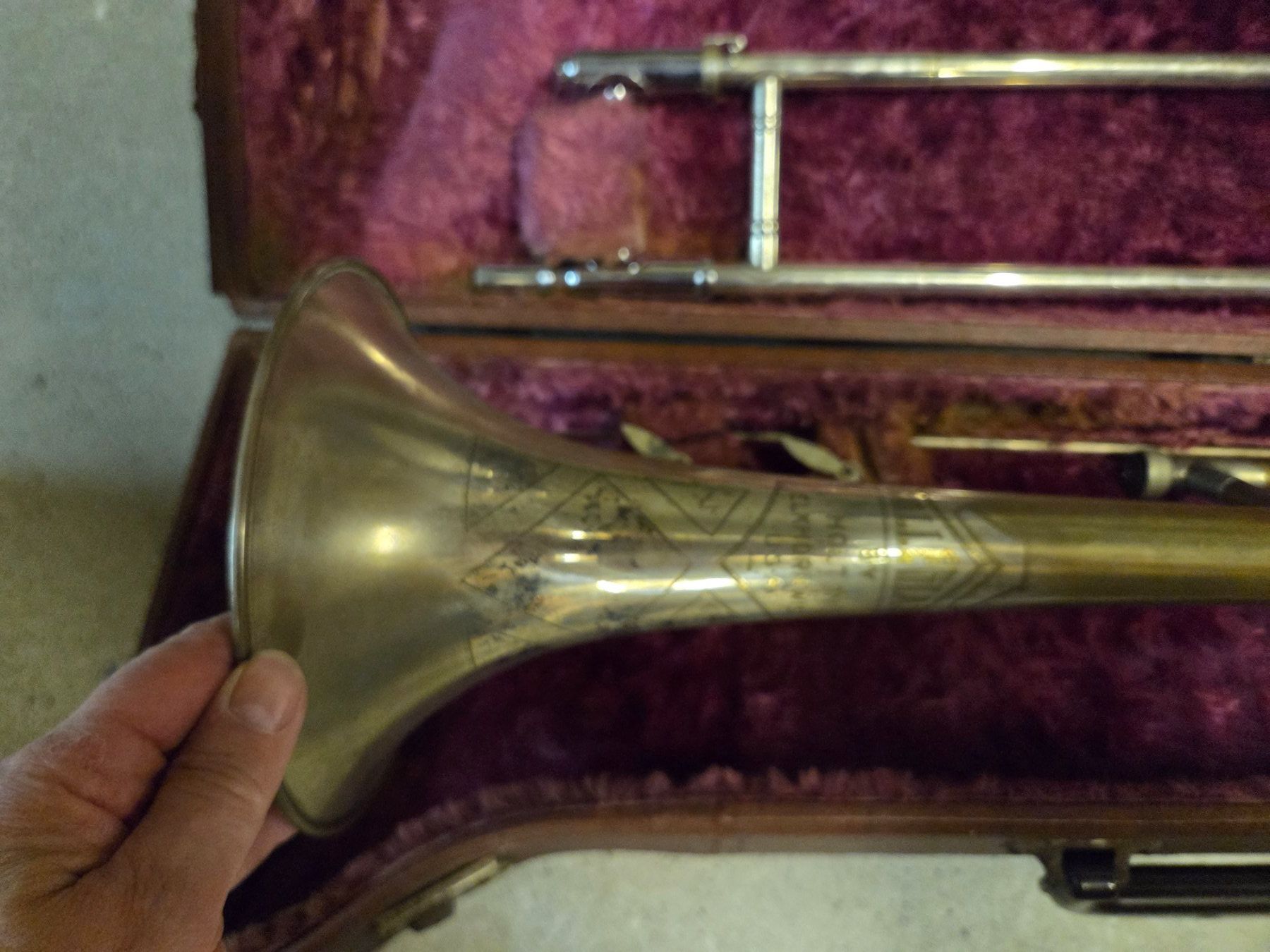 Strumenti musicali: Posaune Holton, alt in Koffer – Usato da Allschwil venduto da Adill 3