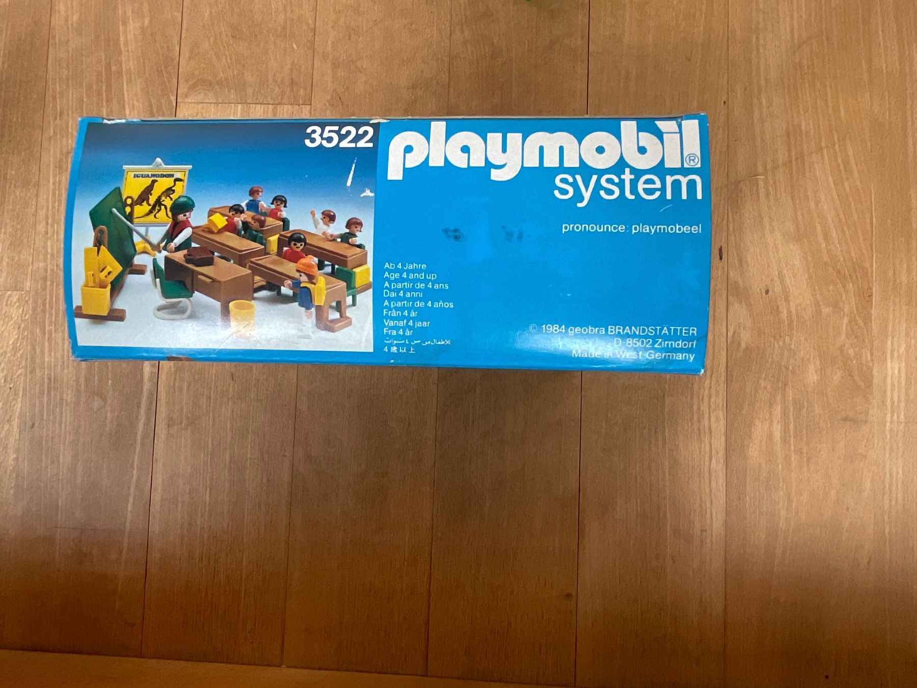 Playmobil Spielzeuge: Playmobil 3522 klassenzimmer – Gebraucht aus Zuerich von Valentine.cleusix 3