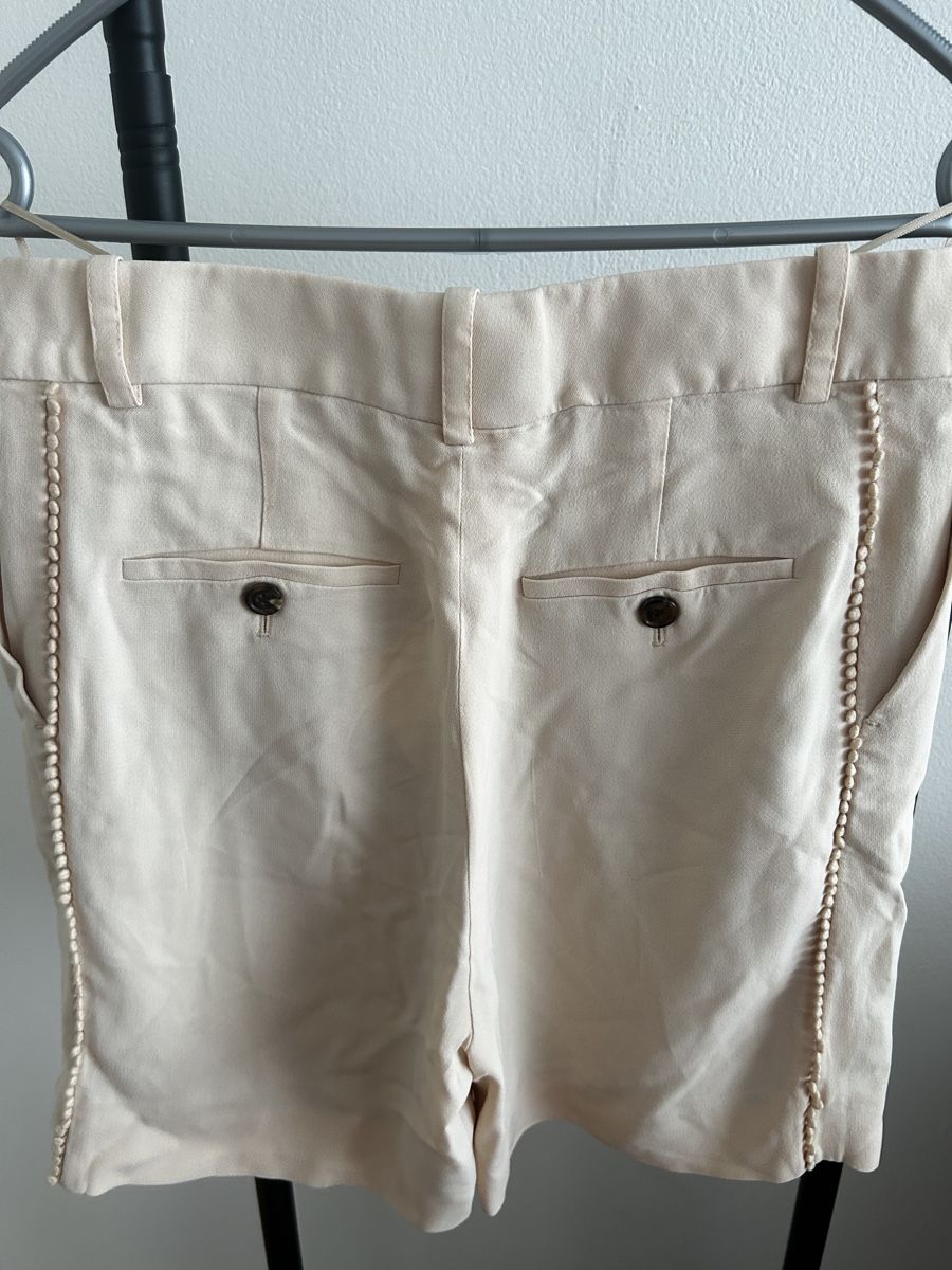 Chloé Pantaloni: Chloé Shorts beige Size S excellent condition – Usato da Zug venduto da day_9ph6 4