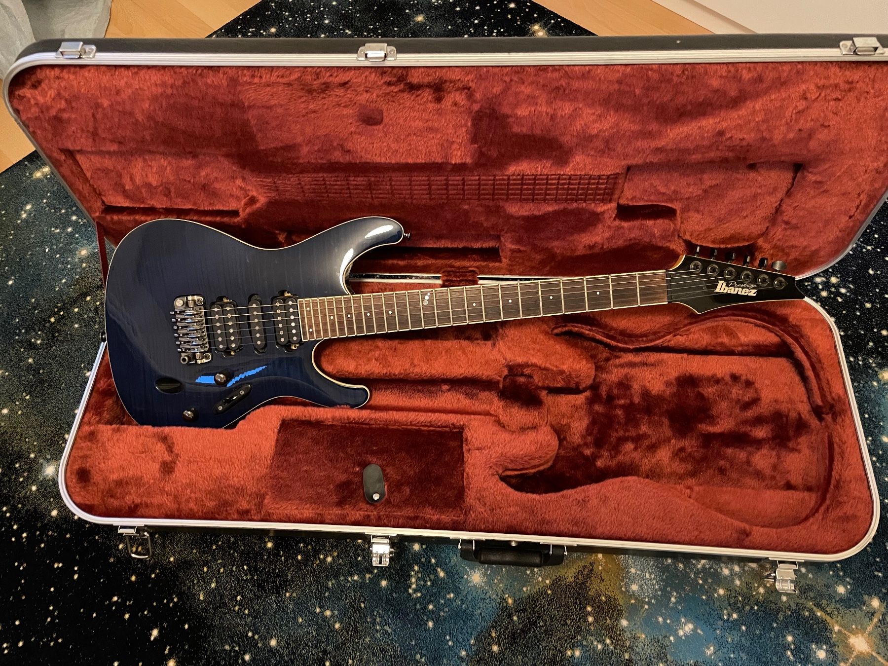 Ibanez Strumenti musicali: Ibanez Prestige SV5570 – Usato da Zürich venduto da schmickaschmucku