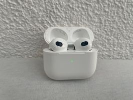 Apple AirPods 3. Generation - Modell A2566, MagSafe