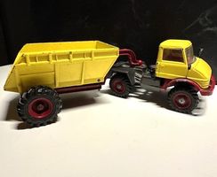 GOOSE DUMPER   UNIMOG  406