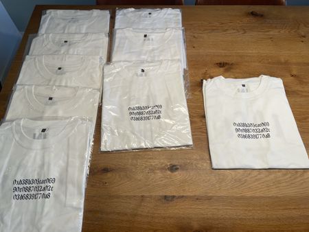 9x T-Shirts weiss mit Aufdruck neu Baumwolle
