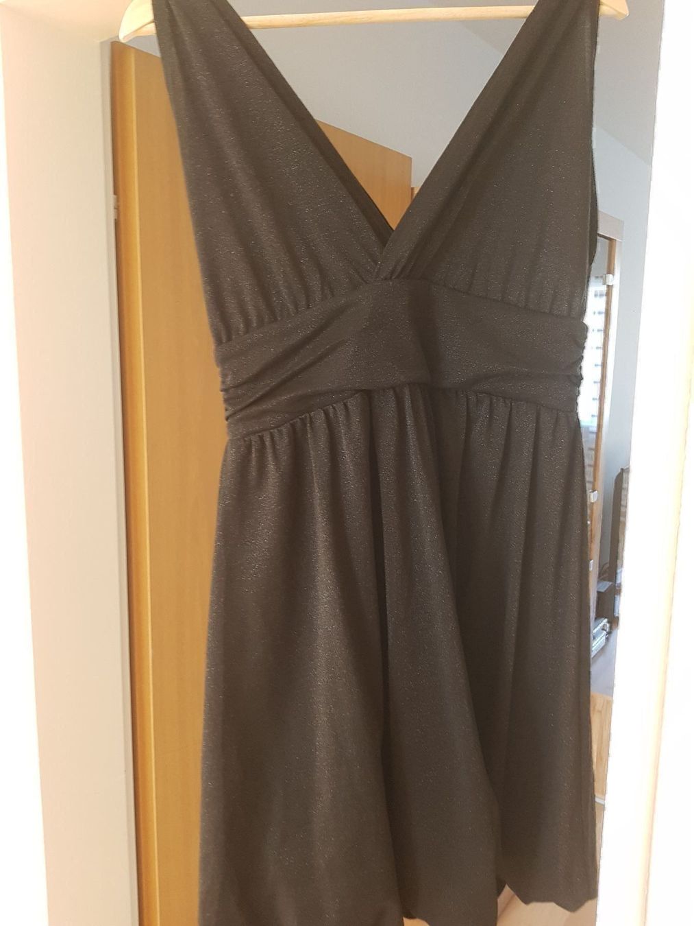 Kleider: Schönes Cocktailkleid / Kleid – Neu (gemäss Beschreibung) aus Schöfflisdorf von CrRG21 3