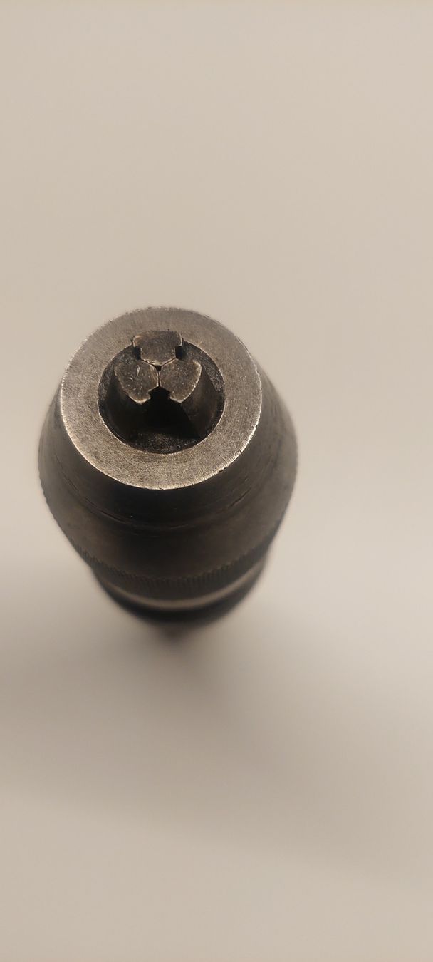 Aciera Tutti gli attrezzi: Aciera 22 Aufname mit Albrecht Bohrfutter 0-6.5mm – Usato da Oberentfelden venduto da hrc600 4