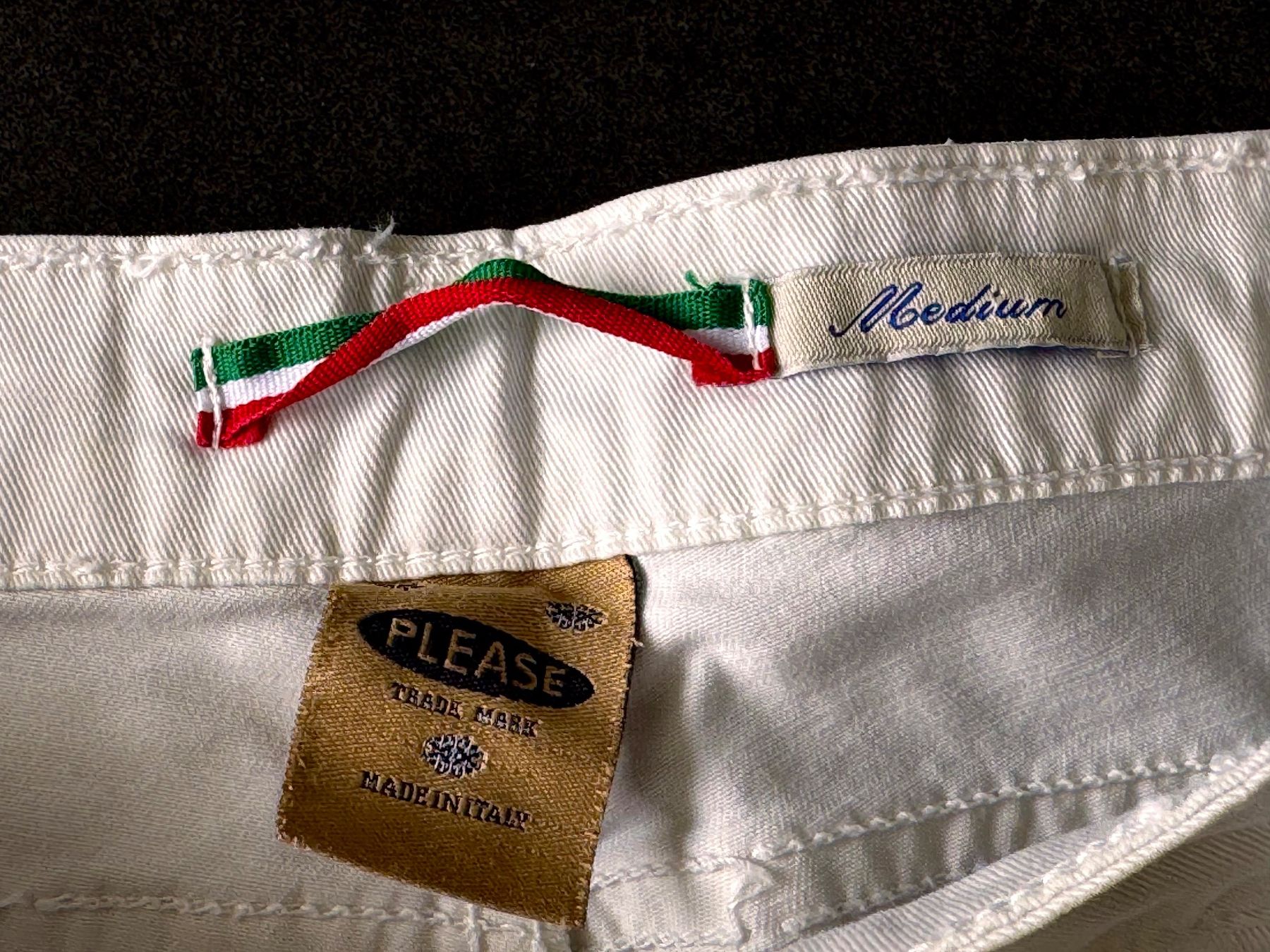 Please Jeans Jeans: Jeans Hosen PLEASE Gr. M Weiss – Gebraucht aus Rothrist von Fondgruebe 2