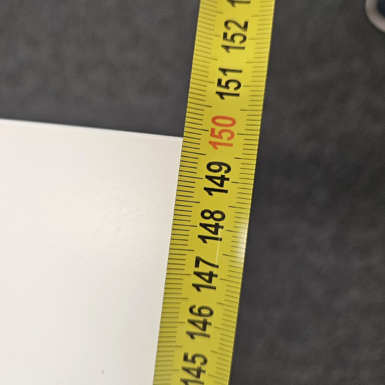 Ikea Scrivanie: Schreibtisch von IKEA – Usato da Brütten venduto da Land_Buesi 1