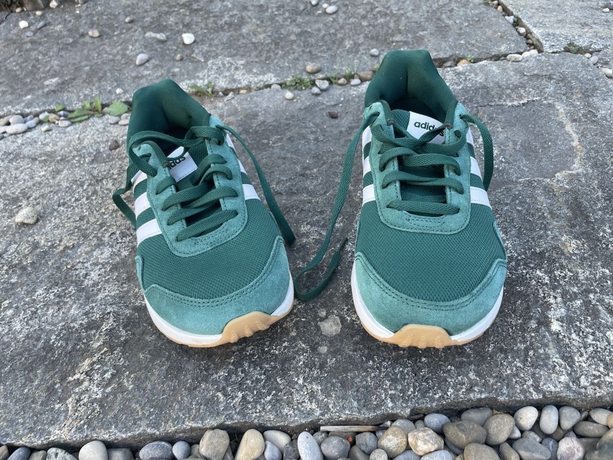 Chaussures hommes: Adidas Herren Run 60s 4.0  – D'occasion à Ottikon par Beaty0 1