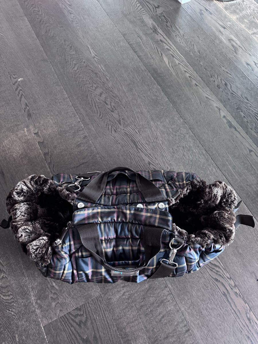 Taschen: Hundetasche Napidoo Grösse XS rectangular – Gebraucht aus Hünenberg von FabienneQ 3
