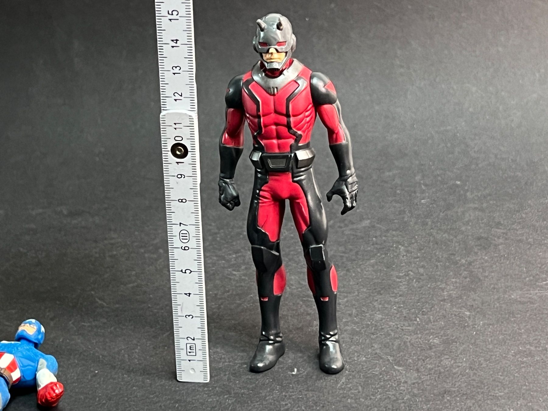 Marvel Statuette: Marvel Avengers Figuren – Usato da Ennetbaden venduto da mapa05 1