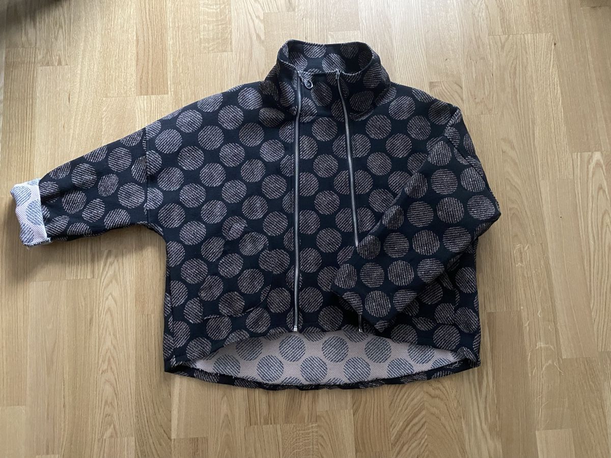 Giacche: Jacke von 158C – Usato da Bern venduto da Emaxxx 2