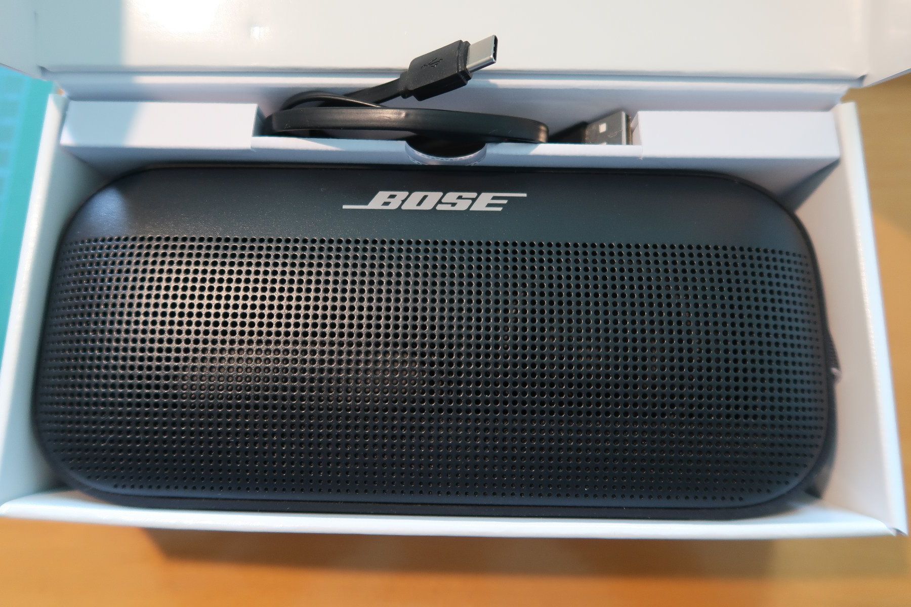 Bose Haut-parleurs: Bose SoundLink Flex Bluetooth Speaker – D'occasion à Bottmingen par PeterGuyer 2