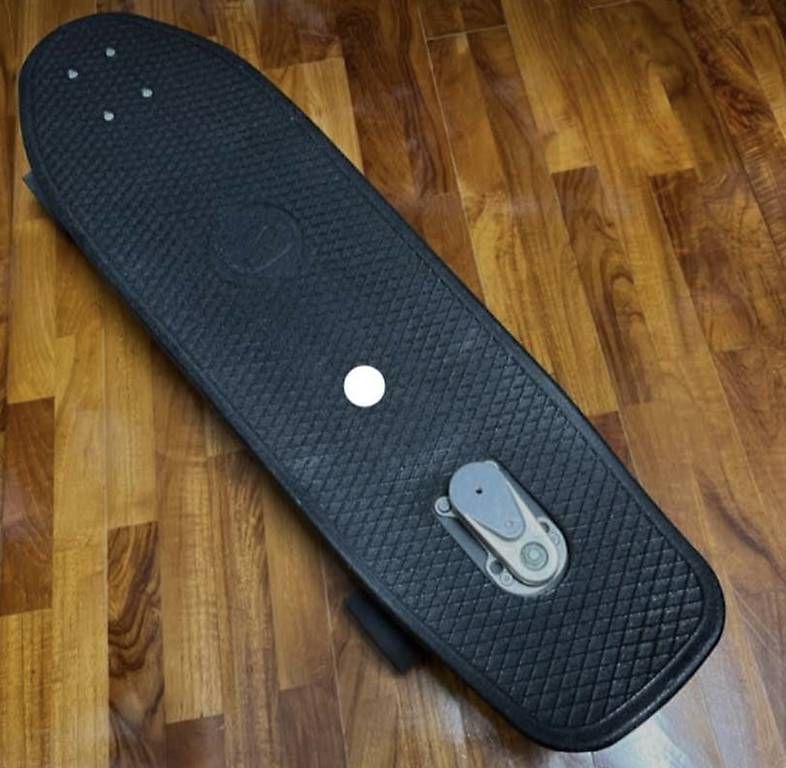Skateboards: Skateboard / Longboard mit Bremse – Usato da Freienstein venduto da readyandaction