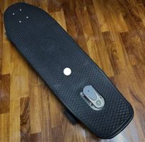 Skateboard / Longboard mit Bremse