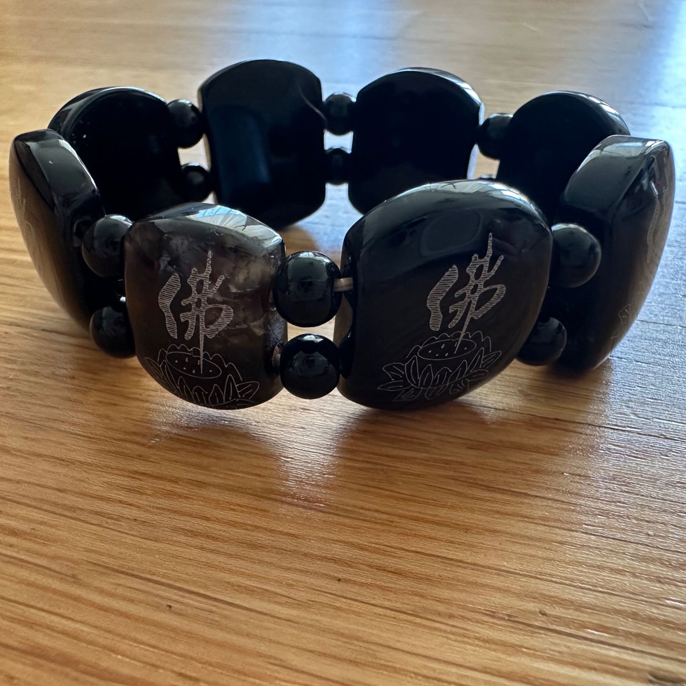 Bracciali & Braccialetti: Armband schwarzer Stein – Usato da Rothenburg venduto da wer_g9fd 4